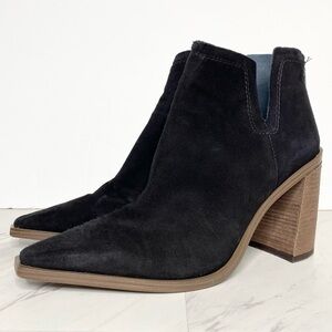 Vince Camuto Welland Black Suede Bootie 10M